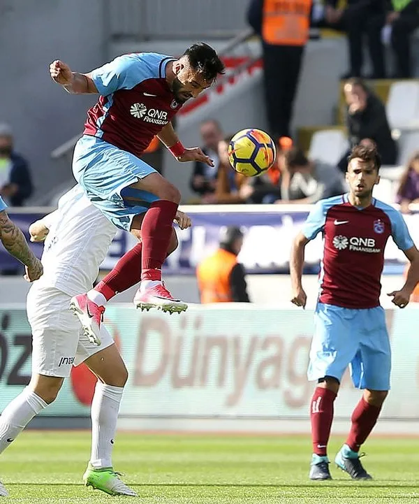 Kasımpaşa - Trabzonspor maçından kareler