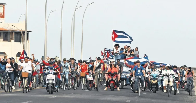 Küba’ya müdahale sinyali