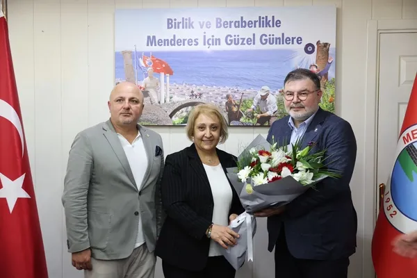 baskan-saygili-menderes-belediye-baskan-vekilligi-devir-teslim-toreninde-konustu-1787068472745.jpg