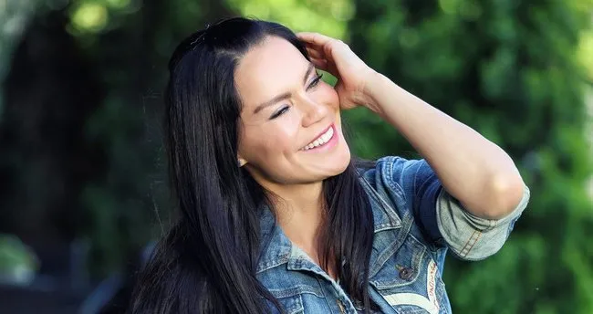 Ebru Salli Nin Guzellik Sirri Ortaya Cikti Son Dakika Haberler