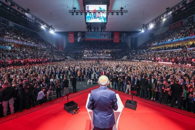 SON DAKİKA | CHP’de kılıçlar çekildi! Kılıçdaroğlu’nun ekibinden kurultaya günler kala dikkat çeken hamle