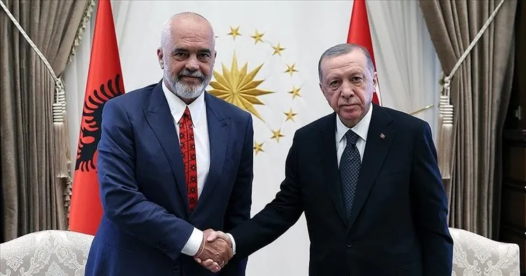 Arnavutluk Başbakanı Edi Rama Türkiye’ye gelecek
