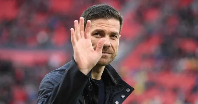 Xabi Alonso saha kenarında da parlıyor Xabi Alonso saha kenarında da parlıyor