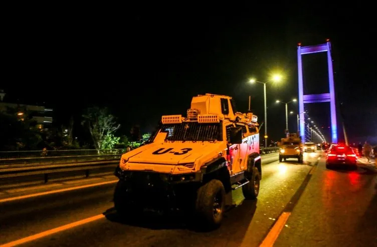 Tam 8 saat 23 dakika! 15 Temmuz Şehitler Köprüsü’nde ölüm pahasına mücadele: İşte unutulmaz anlar...