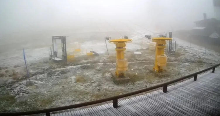 SON DAKİKA: Uludağ’a mevsimin ilk karı yağdı! Meteoroloji’den açıklama geldi!