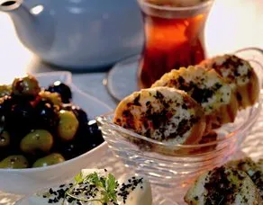 Baharatlı Kahvaltı Ekmeği