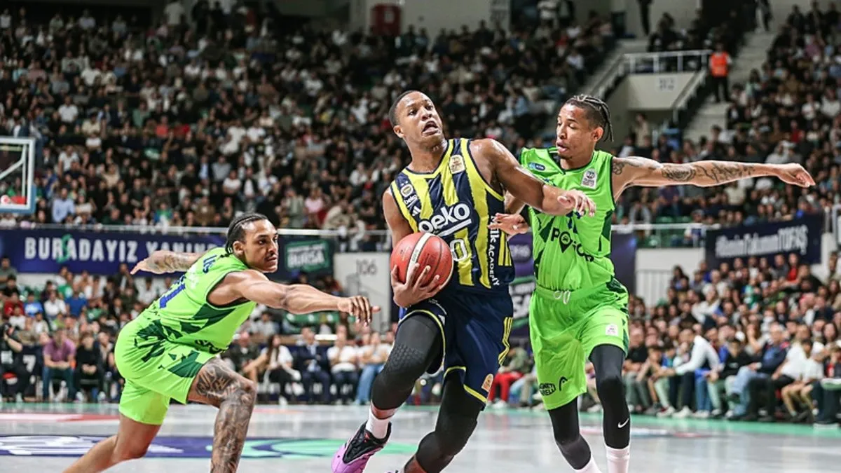 Fenerbahçe Beko, EuroLeauge'de sezonu Paris Basketbol ile açacak!