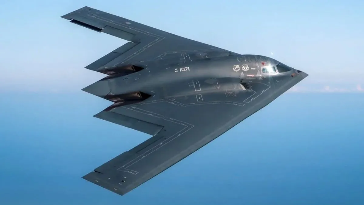 ABD, İran’ın Fordo Nükleer Tesisi’ni mi vuracak? B-2 gizli bombardıman uçakları harekete geçti ABD, İran’ın Fordo Nükleer Tesisi’ni mi vuracak? B-2 gizli bombardıman uçakları harekete geçti