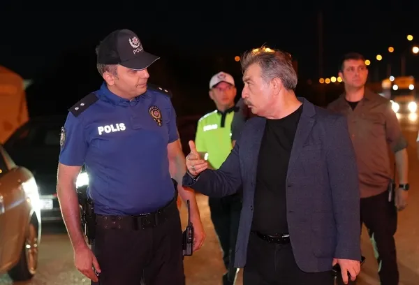 43-ilin-gecis-noktasinda-gece-yarisi-hareketliligi-1783371433391.jpg