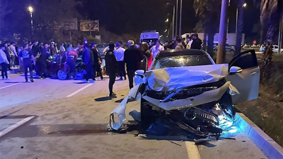 Finike’de feci kaza