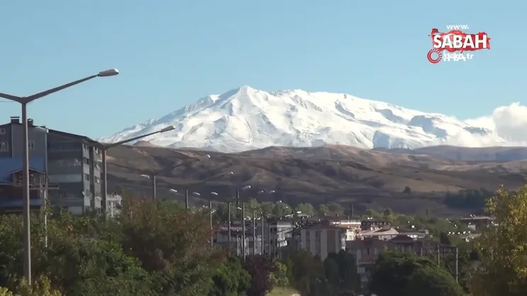 Süphan Dağı beyaza büründü | Video