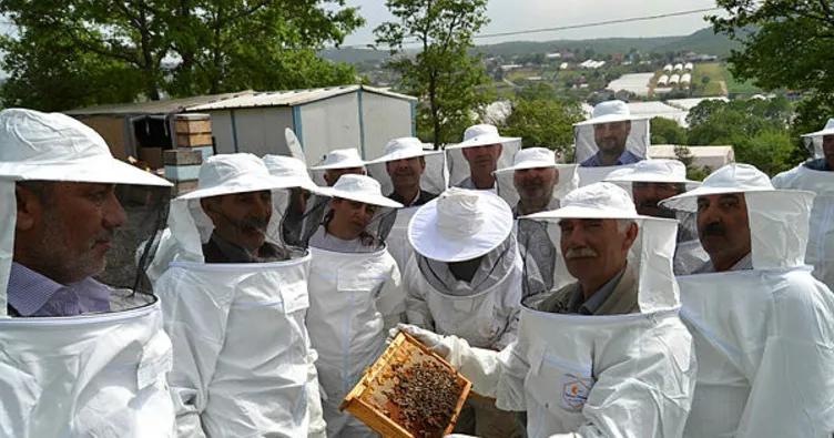 Kursiyerlere uygulamalı eğitim