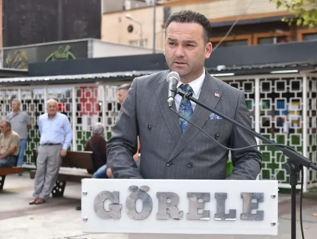 Dede cezaevine teslim edildi