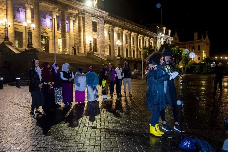 ABD'de George Floyd'un öldürülmesinin ardından başlayan protestolar hızla yayılıyor! Çok sayıda ülkeye sıçradı