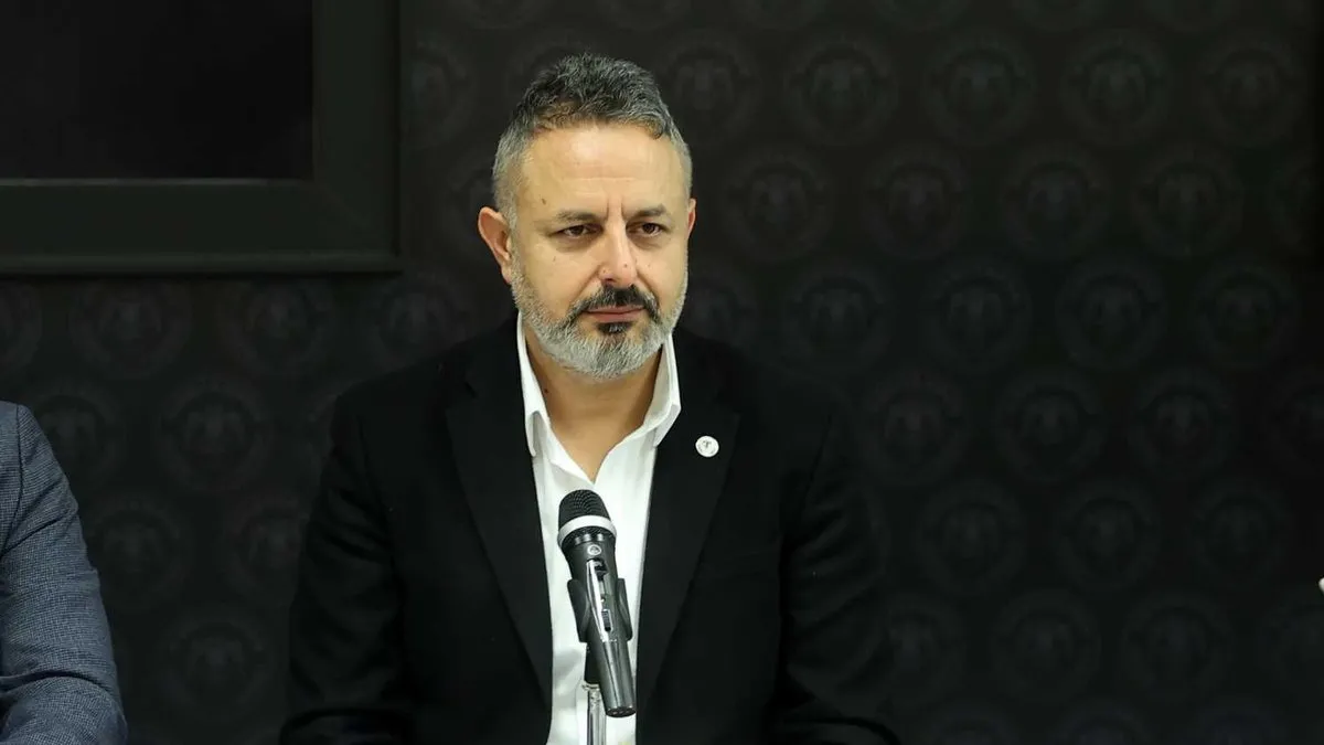 Ömer Korkmaz: “9 kişi kazanarak neler yaptığımızı ispatladık” Ömer Korkmaz: “9 kişi kazanarak neler yaptığımızı ispatladık”