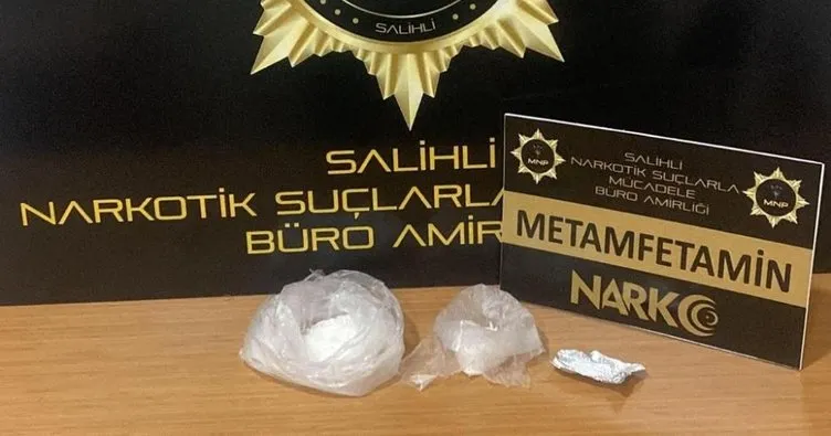 Manisa’da zehir tacirlerine operasyon: 5 gözaltı