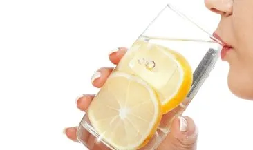Günlük olarak limonlu su içmenin sağlığa mucizevi yararları! Limon suyunun faydaları nelerdir?