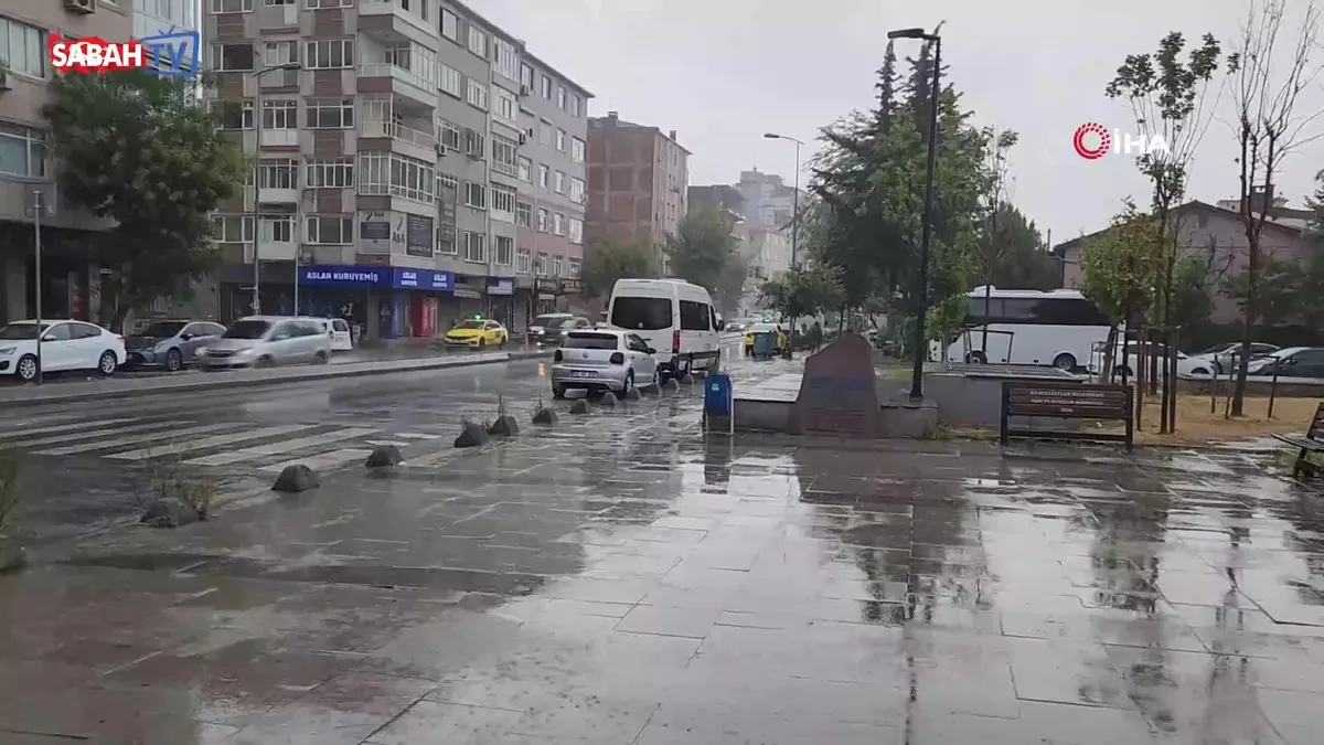 İstanbul’da sağanak yağış etkili oldu | Video videosunu izle İstanbul’da sağanak yağış etkili oldu | Video videosunu izle