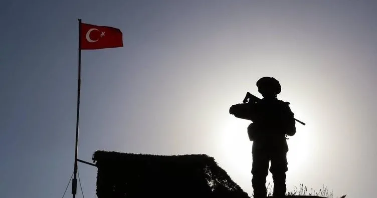 PKK’lı teröristler Türkiye’ye girmeye çalışırken yakalandı