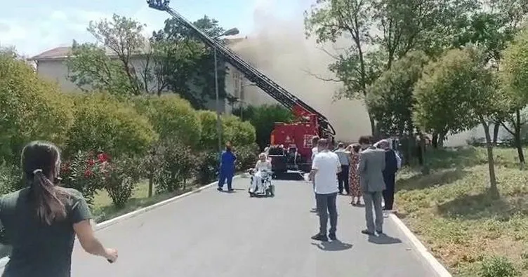SON DAKİKA | Balıklı Rum Hastanesi’nde korkutan yangın! Yüzlerce hasta tahliye edildi