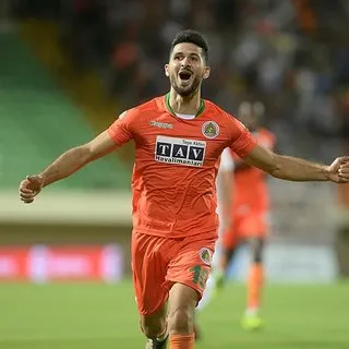 Emre Akbaba için şok iddia! Galatasaray'a gitmezse...