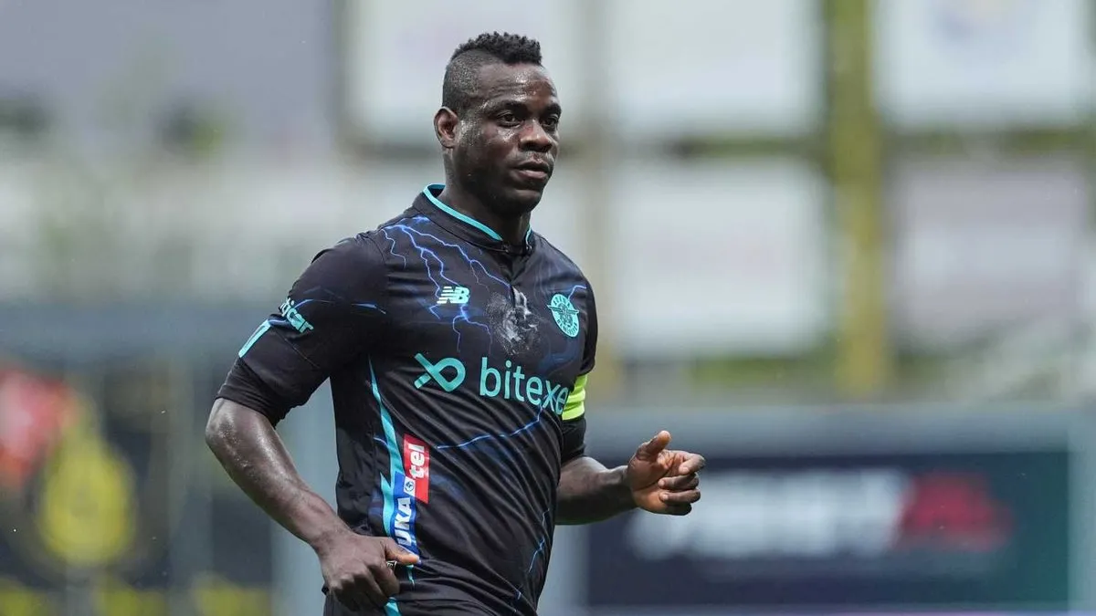 Mario Balotelli: Galatasaray, Roma'ya 5 atar