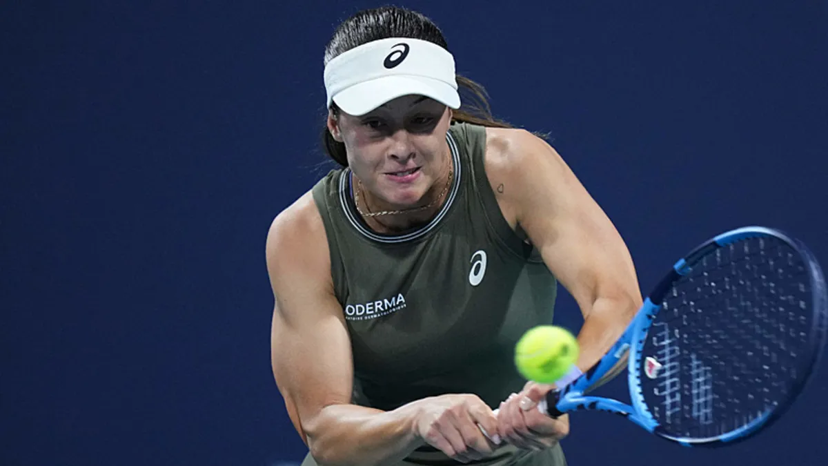 Zeynep Sönmez, tarihi galibiyetle ikinci turda