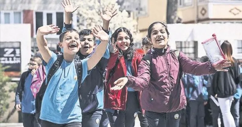 Ara tatile sahadan destek