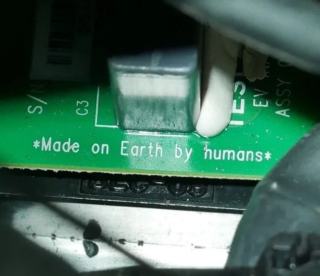 Elon Musk’ın uzaya gönderdiği çok gizli mesaj!