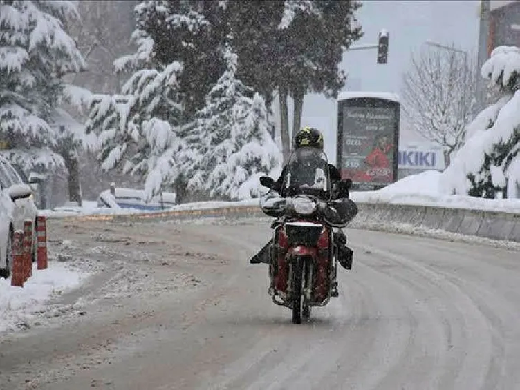 SON DAKİKA: Meteoroloji’den o iller için kar yağışı uyarısı! Lapa lapa yağacak: Kuvvetli geliyor