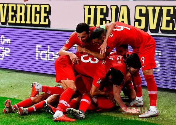 İsveç - Türkiye maçından kareler