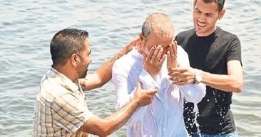 Diriliş Kilisesi papazı Brunson’un manevi oğlu İzmir’de Kürt kökenli vatandaşları Hristiyanlaştırmak istemiş