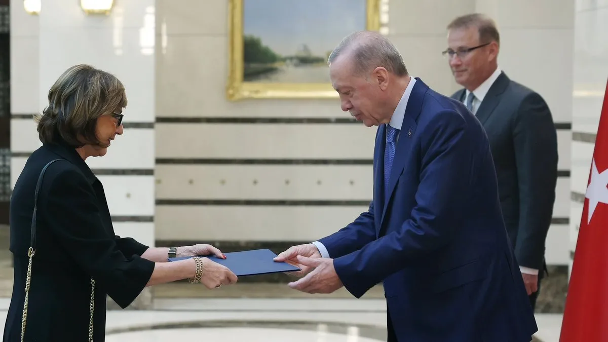 Bosna Hersek Büyükelçisi, Başkan Erdoğan’a güven mektubunu sundu