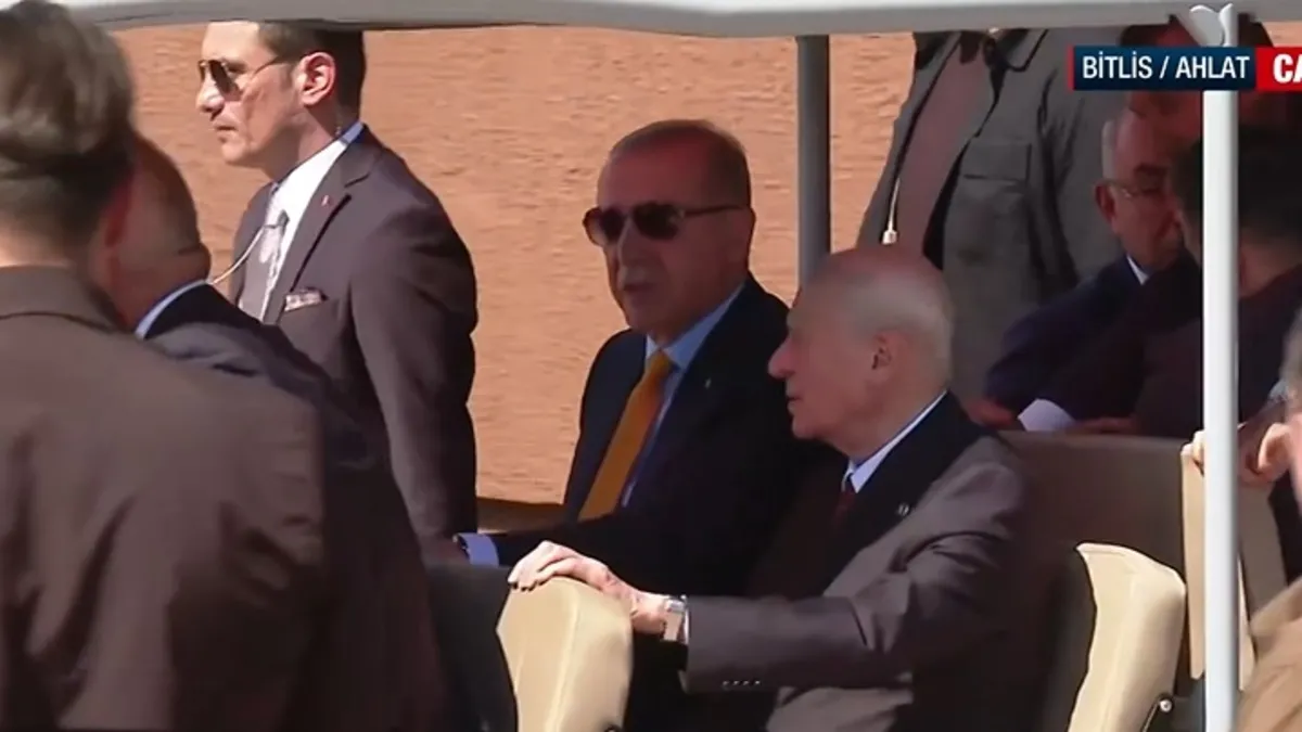 Başkan Erdoğan, Ahlat'ta Bahçeli ile görüştü