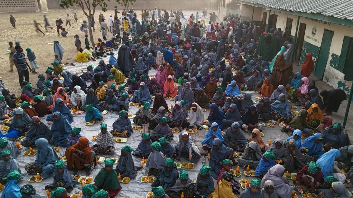 Afrika’dan Türkiye’ye yardım teşekkürü: Nijerya’da binlerce aileye destek Afrika’dan Türkiye’ye yardım teşekkürü: Nijerya’da binlerce aileye destek