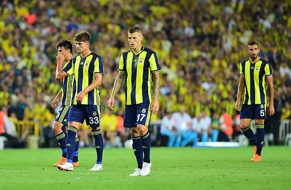 Fenerbahçe Zapata’yı resmen istedi