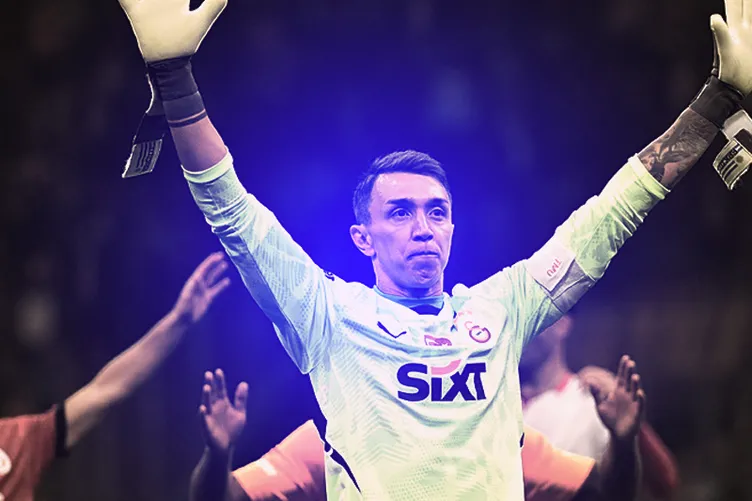 Galatasaray’ın yeni Muslera’sı transfer ateşini yaktı! O paylaşımı beğendi....