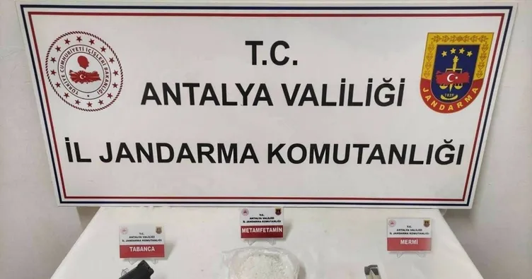Jandarmadan metanfetamin operasyonu