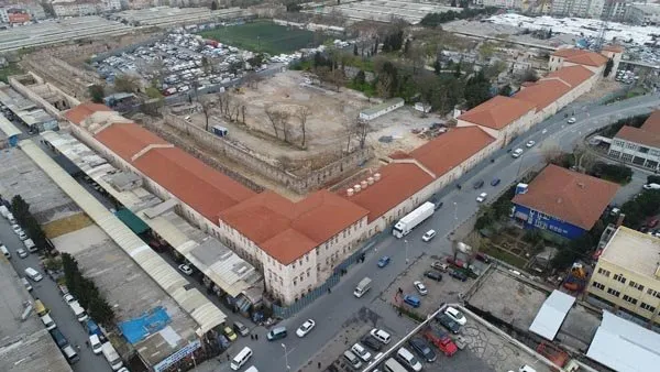Türkiye’nin en büyük kütüphanesi olacak! Rami Kışlası havadan görüntülendi…