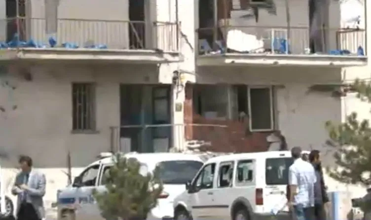 Kayseri’de Emniyet Müdürlüğü önünde canlı bomba saldırısı