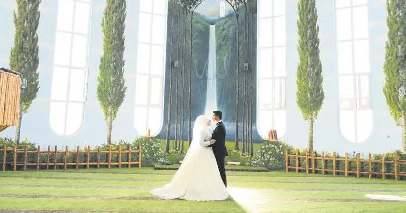 Sira Disi Camiye Gelin Damat Ilgisi En Son Haber