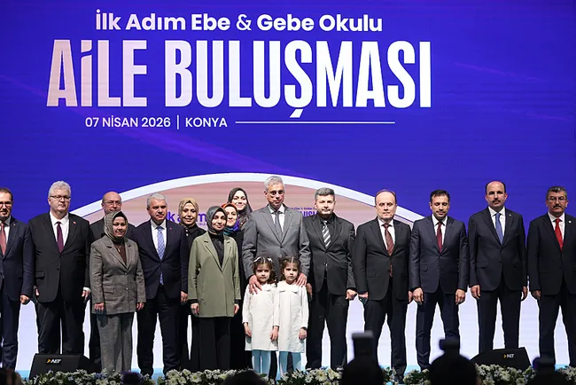 bakan-memisoglu-son-3-ayinda-hamileligini-yasayan-anne-adayina-ebe-tahsis-ediyoruz-1775576832181.jpeg Bakan Memişoğlu: “Son 3 ayında hamileliğini yaşayan anne adayına ebe tahsis ediyoruz”