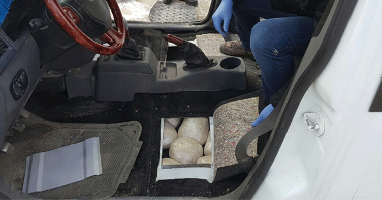 Van’da hafif ticari araçtan 88 kilo eroin çıktı