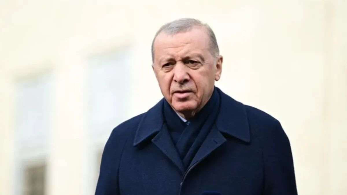 Başkan Erdoğan cuma namazını Dolmabahçe'de kıldı