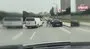 İstanbul’da trafikte boks ringini aratmayan kavga kamerada | Video