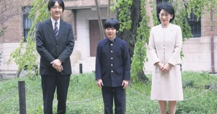Japonya’da Prens Hisahito Kovid-19’a yakalandı
