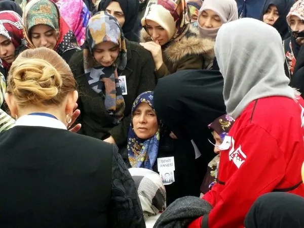 Teğmen Muhammed Kır’ı Erzurum’da son yolculuğuna onbinler uğurladı