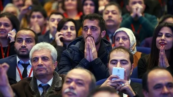 son-dakika-bakan-koca-gorulmemis-bir-kadro-diyerek-duyurdu-85-bin-yeni-atama-1661200665656.jpg Son dakika: Bakan Koca 'Görülmemiş bir kadro' diyerek duyurdu: 85 bin yeni atama!