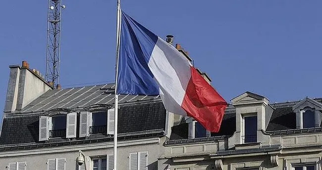 Fransa’da tesettür mayosu yasağı kararı bozuldu!