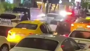 Bakırköy’de silahlı saldırı: Taksiden iner inmez sıktı! | VİDEOHABER